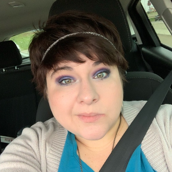 Meet your Posher, Afton - Picture 1 of 1